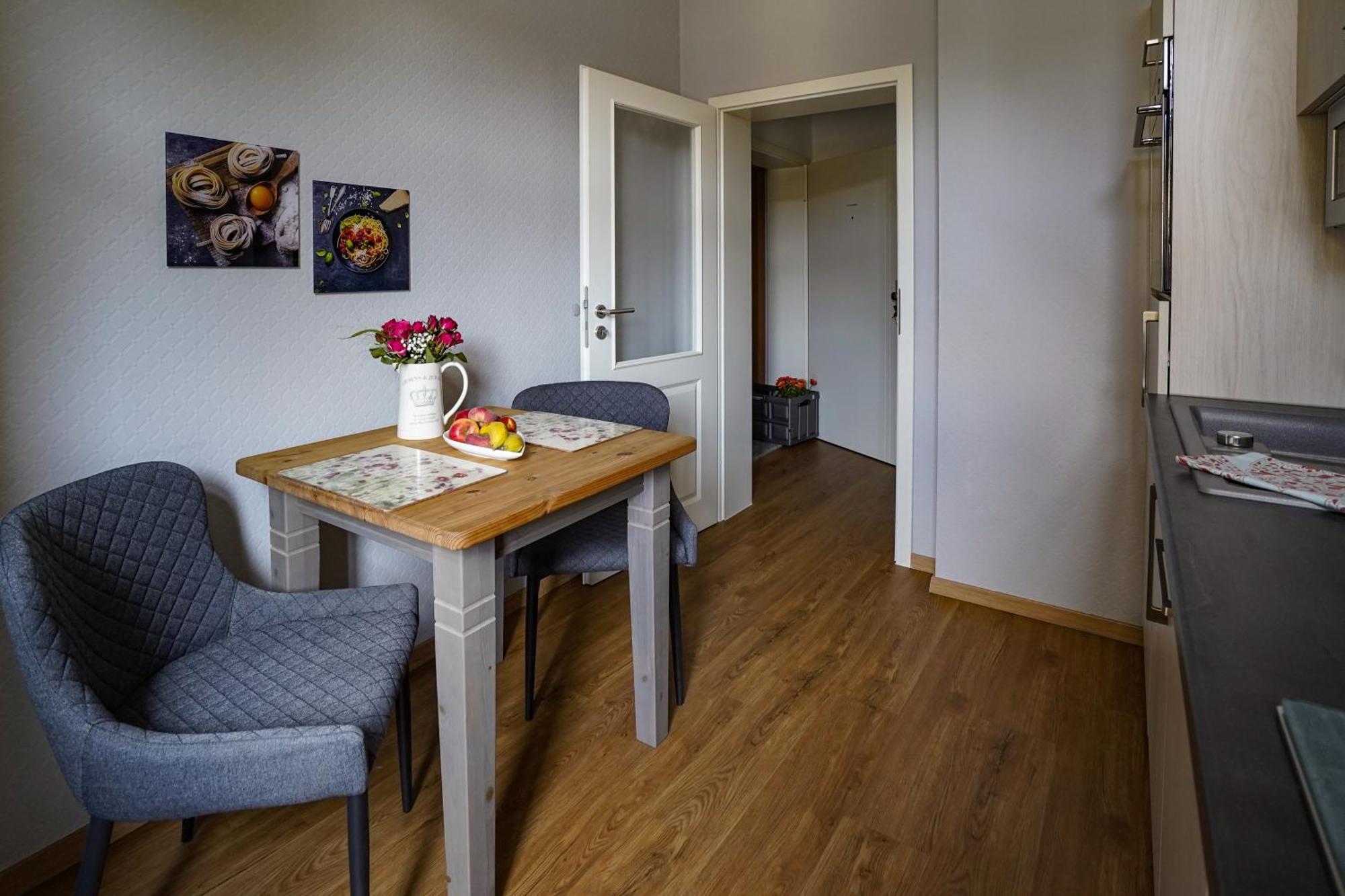 Abendsonne Apartment Naumburg  Ngoại thất bức ảnh